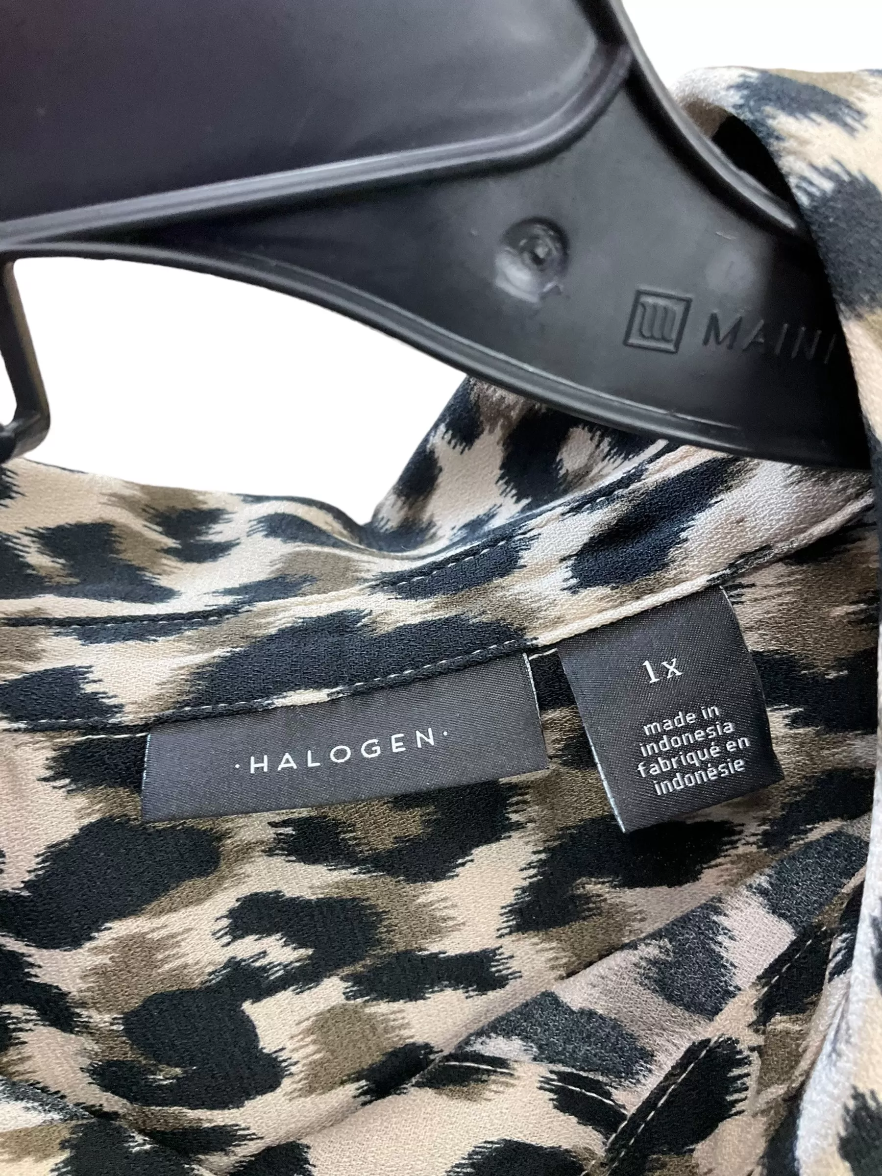 Blouse Long Sleeve By Halogen In Animal Print, Size: 1x