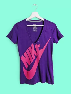 NIKE V-neck T-shirt Purple-  size M slim fit